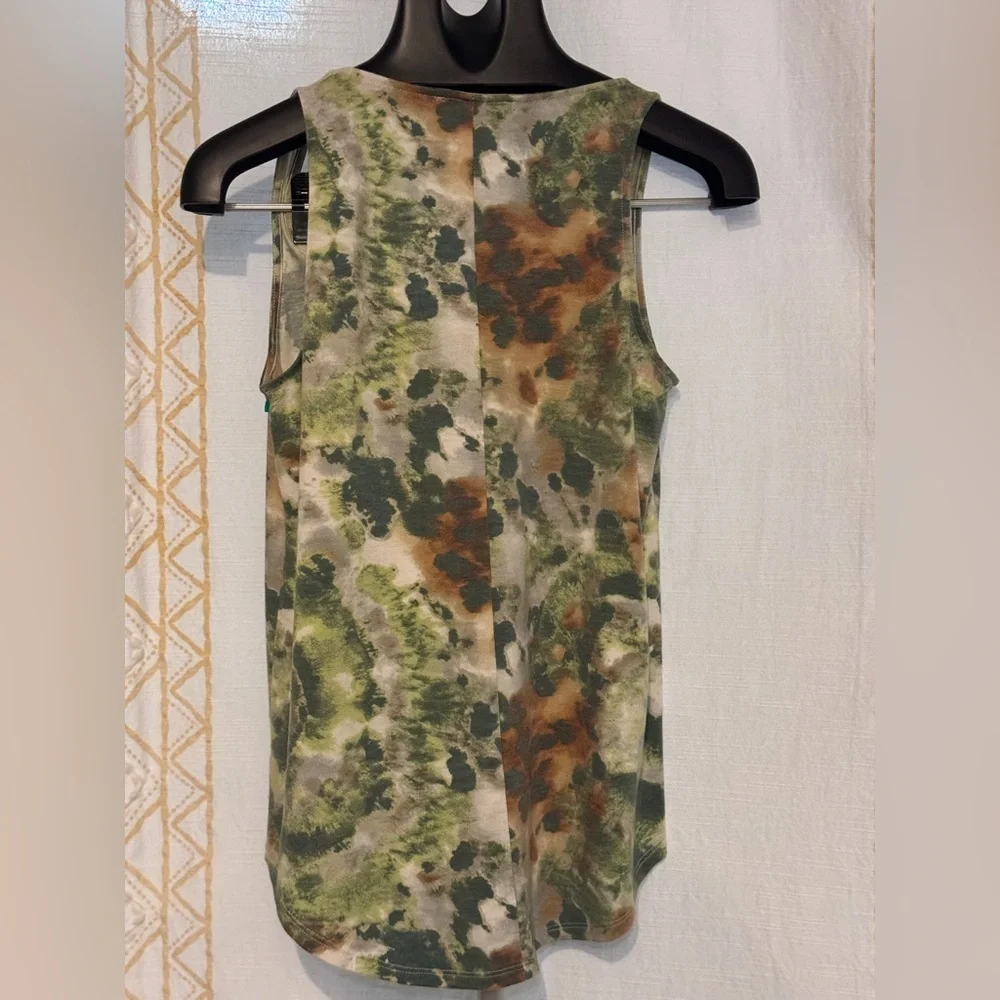 Zenana Tank Top women’s size small tie dye - Picture 5 of 6